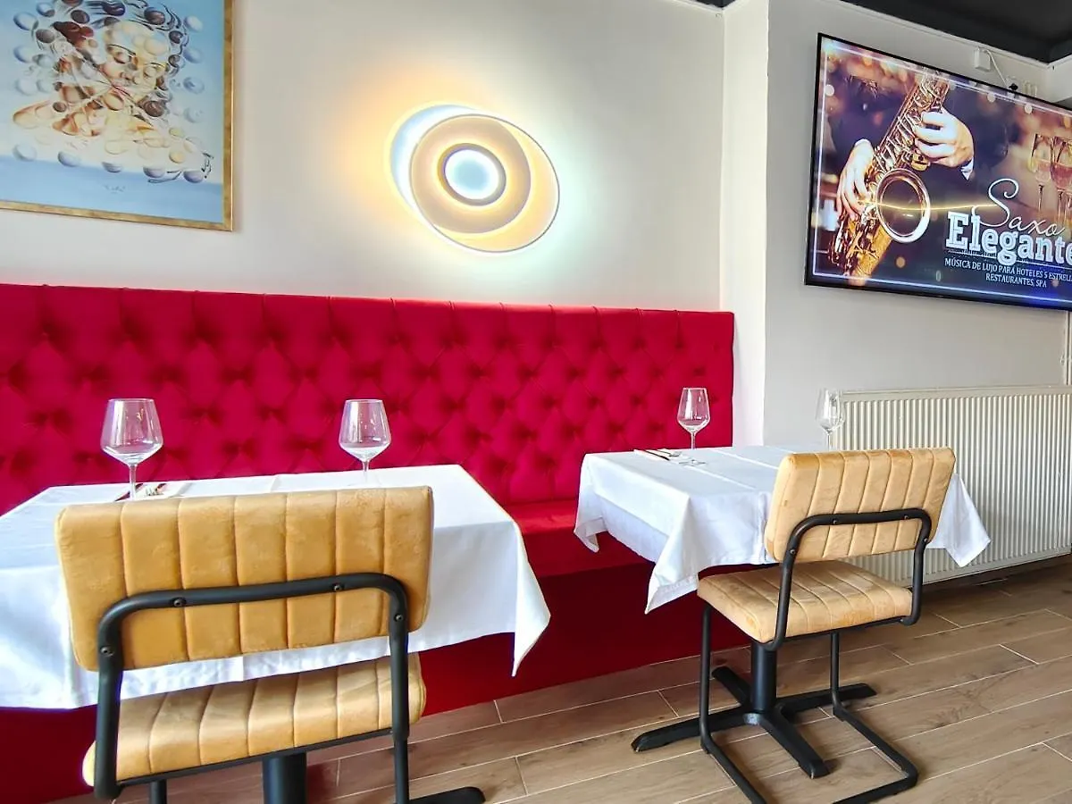 Mega Figueres Hotel Figueres  Figueres (Girona)